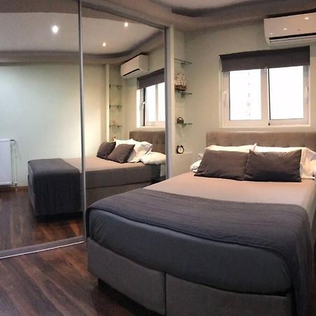 Finer Things Flisvos Beach Condo In Palaio Faliro Atina Dış mekan fotoğraf