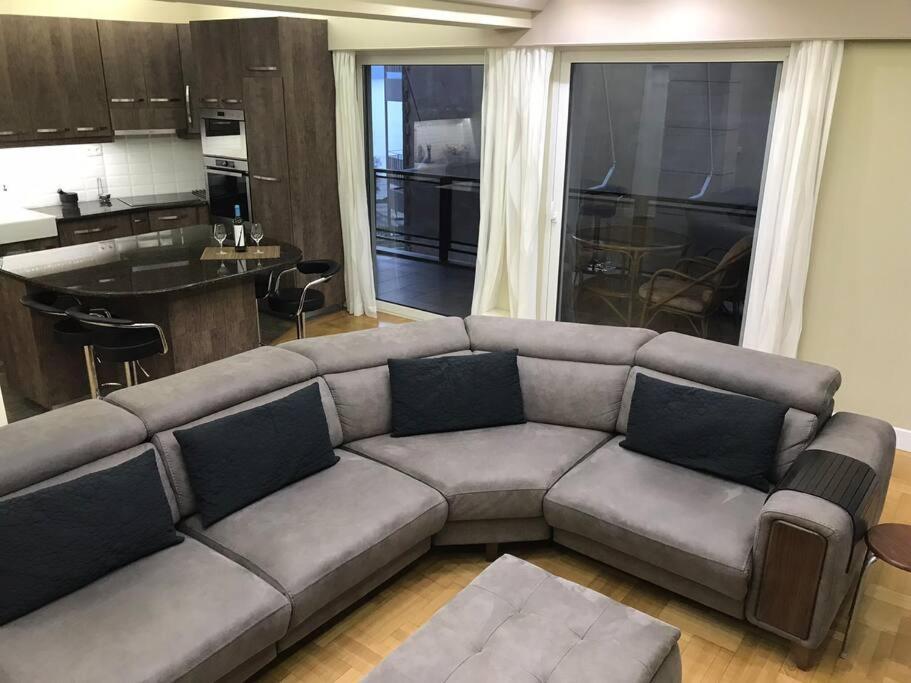 Finer Things Flisvos Beach Condo In Palaio Faliro Atina Dış mekan fotoğraf