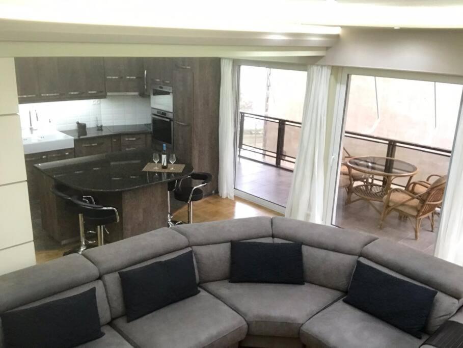 Finer Things Flisvos Beach Condo In Palaio Faliro Atina Dış mekan fotoğraf