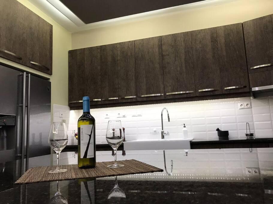 Finer Things Flisvos Beach Condo In Palaio Faliro Atina Dış mekan fotoğraf