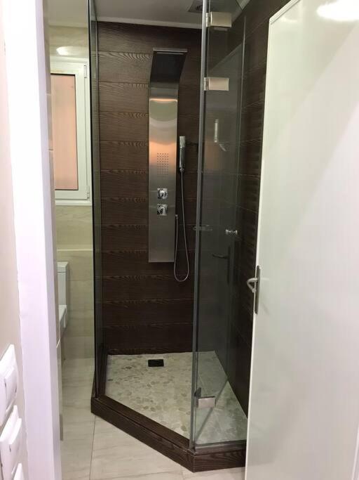 Finer Things Flisvos Beach Condo In Palaio Faliro Atina Dış mekan fotoğraf