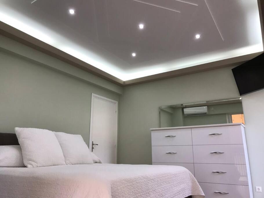Finer Things Flisvos Beach Condo In Palaio Faliro Atina Dış mekan fotoğraf