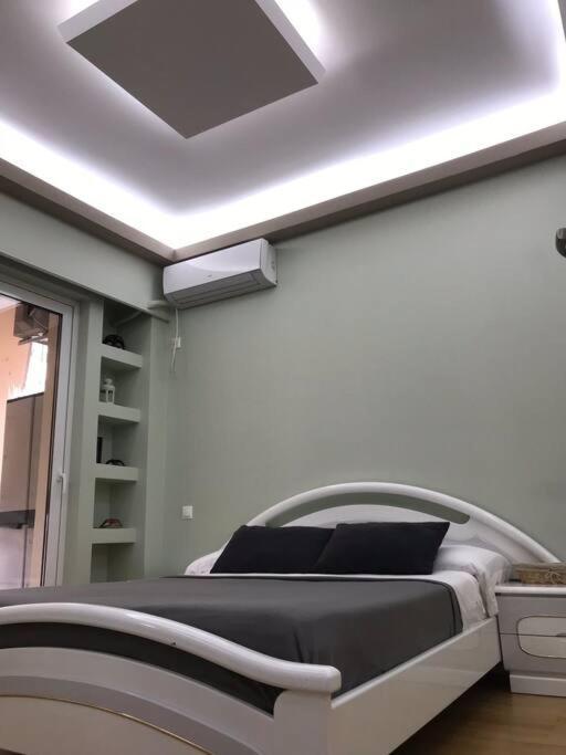 Finer Things Flisvos Beach Condo In Palaio Faliro Atina Dış mekan fotoğraf