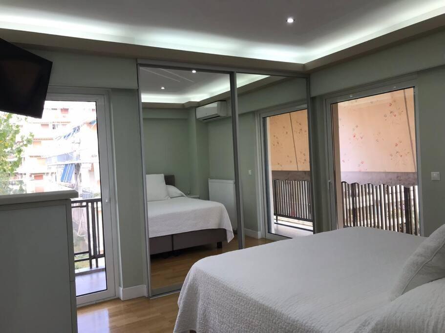 Finer Things Flisvos Beach Condo In Palaio Faliro Atina Dış mekan fotoğraf