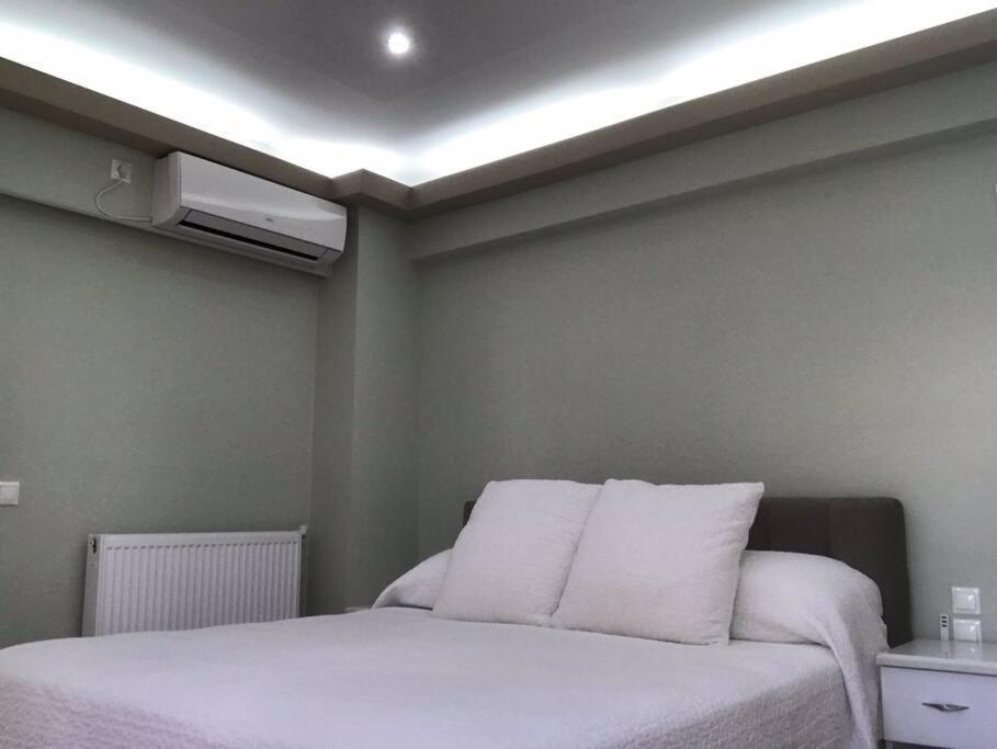 Finer Things Flisvos Beach Condo In Palaio Faliro Atina Dış mekan fotoğraf